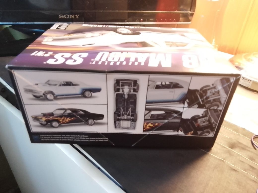 Model Revell Chevrolet Malibu 66