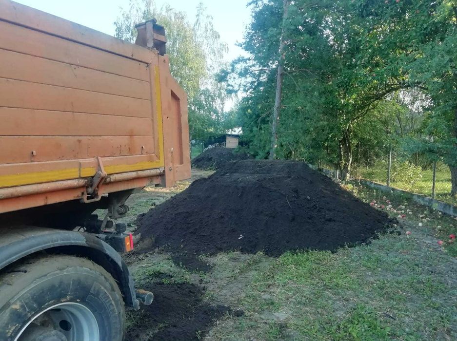 Koparka zwir gruzobeton czarnoziem wywrotka prace ziemne karczowanie