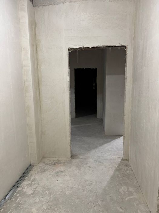 Продам новий будинок з басейном у котеджному містечку “Міжріччя”