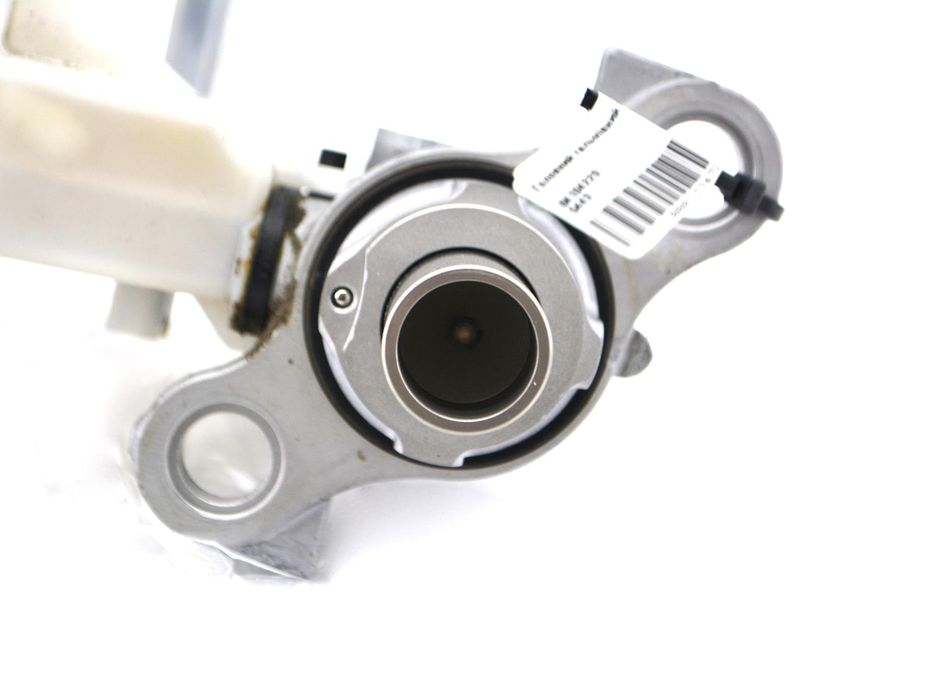 Головний гальмівний циліндр GMC TERRAIN 2017-2021 84104229