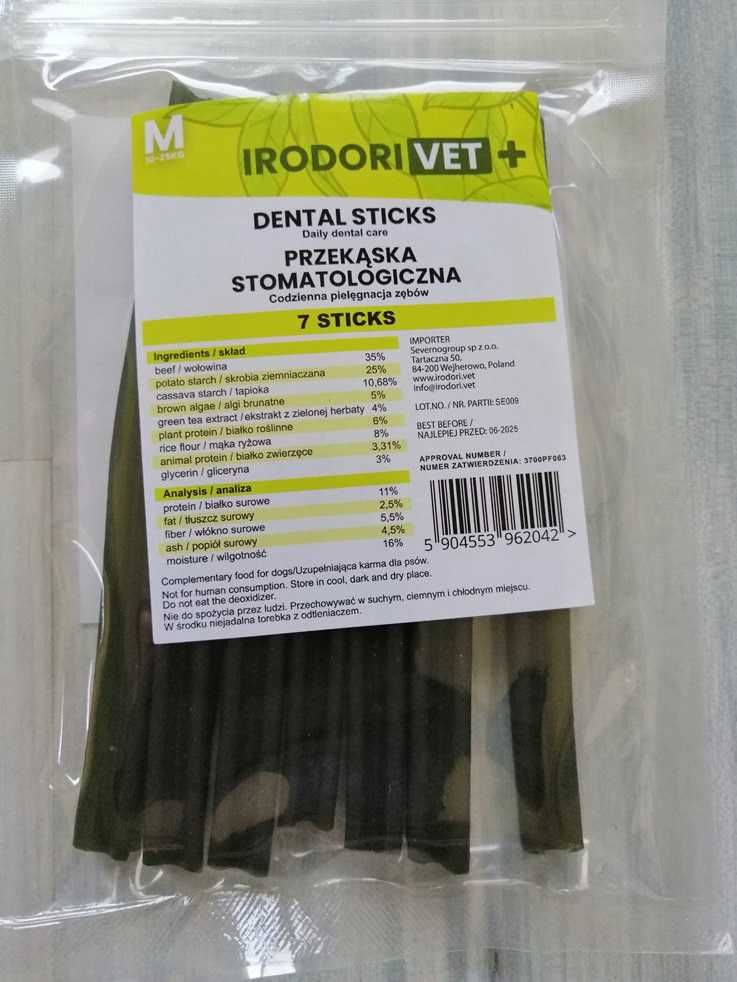 Przysmak dla psa / przekąska dentystyczna / smaczek dla psiaka.