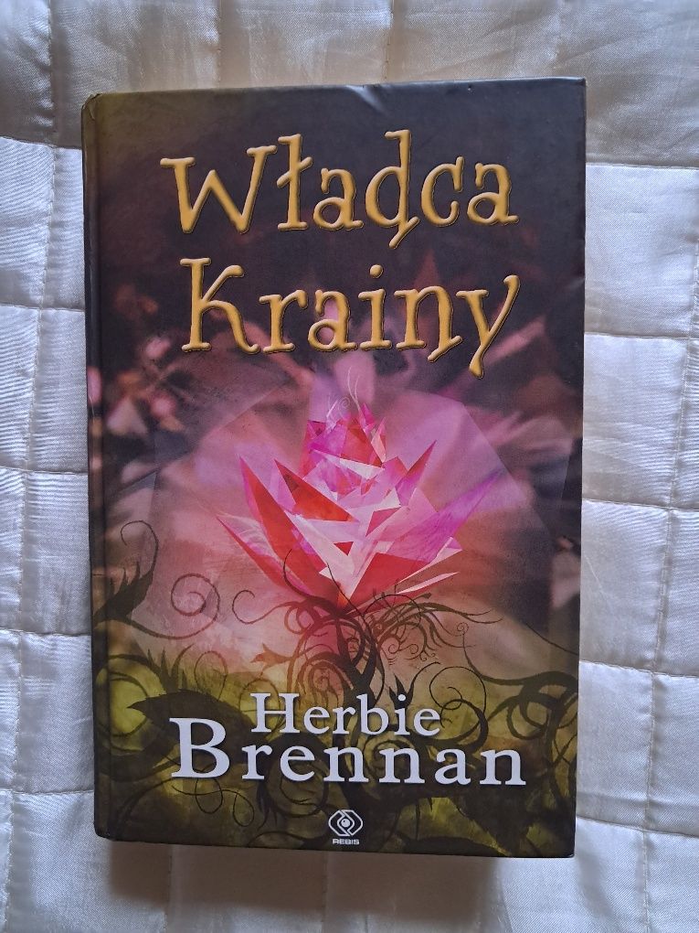 Książka "Władca krainy" Herbie Brennan