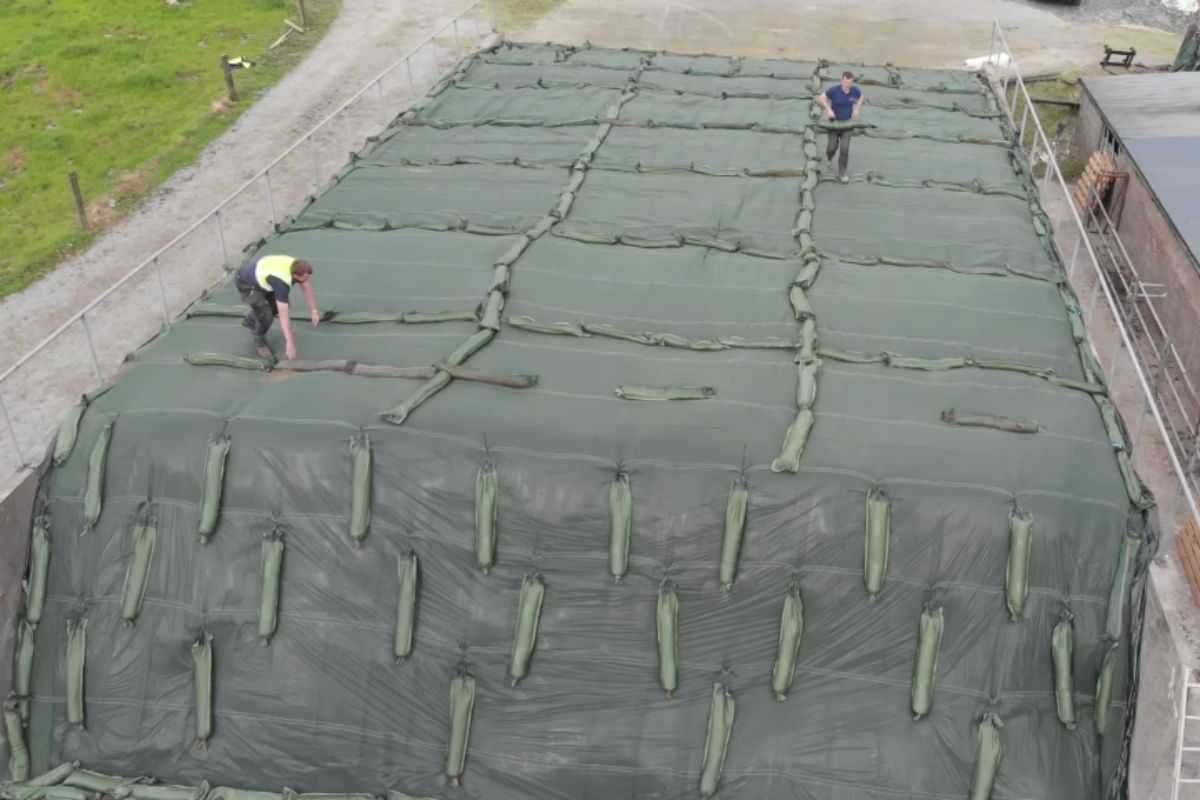 Siatka ochronna rolnicza na pryzmy silos kiszonka z kukurydzy