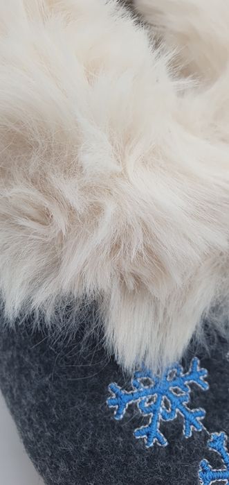 Bambosze zimowe filcowe ocieplane z futerkiem 39 gruba podeszwa