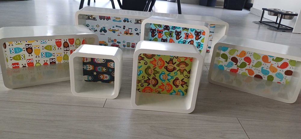 Półki półeczki do pokoju dziecięcego