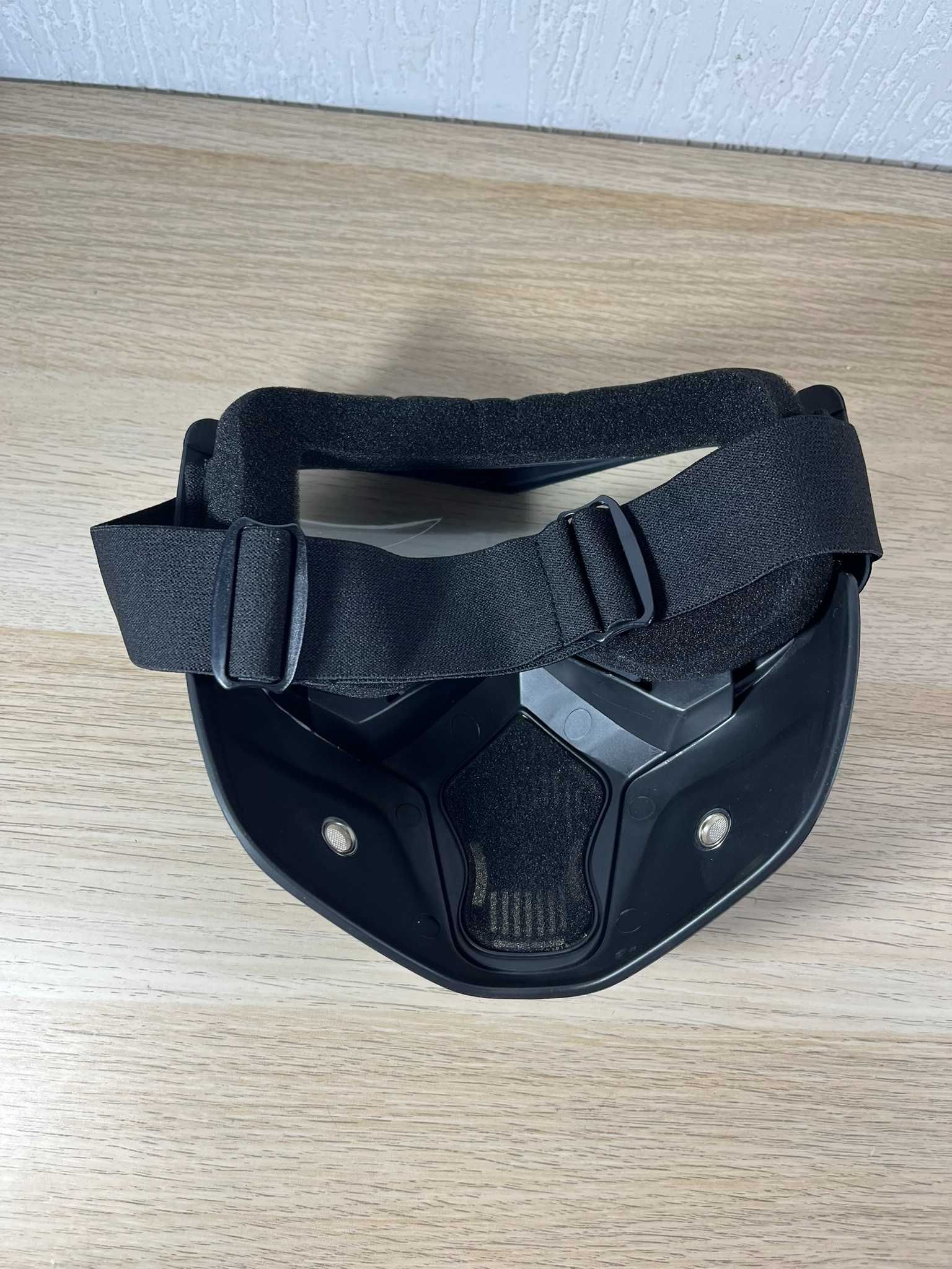 Máscaras de Motard com Óculos – Novas | Várias Cores | 7,50€ cada