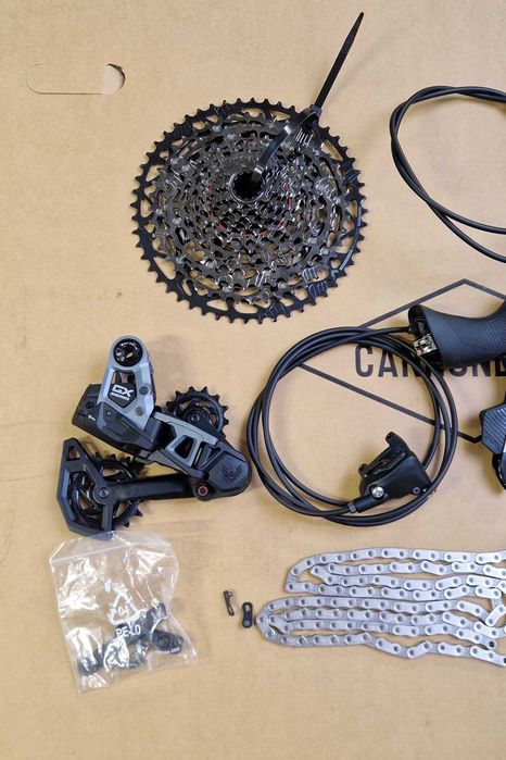 Grupa Sram GX t-type/Apex AXS do Gravela 1x12