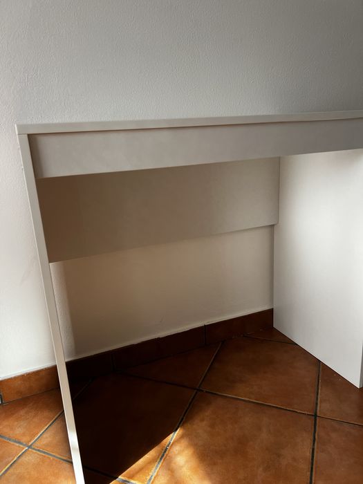 Secretária branca NOVa