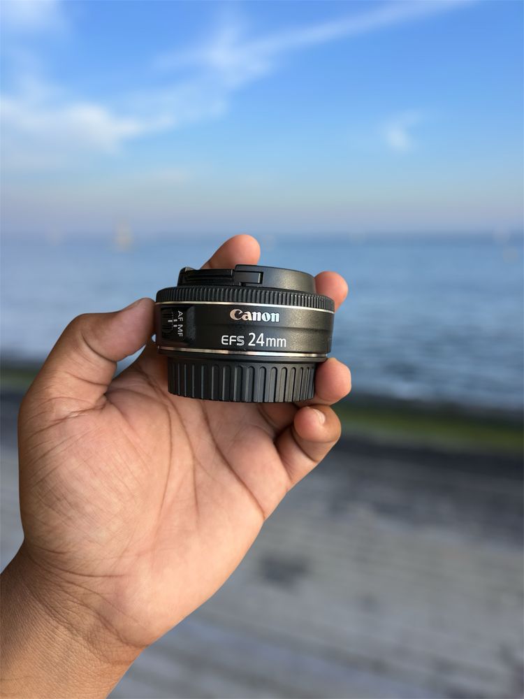 Canon EF-S 24mm f2.8 STM