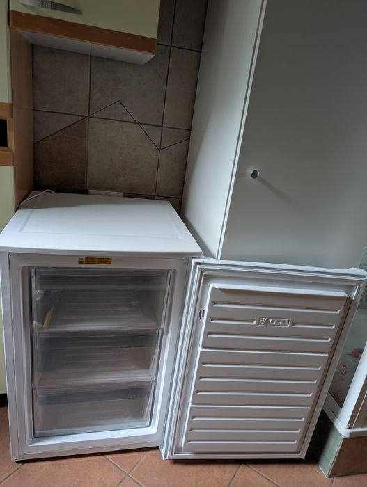 Zamrazarka Whirlpool 55ZM 111W