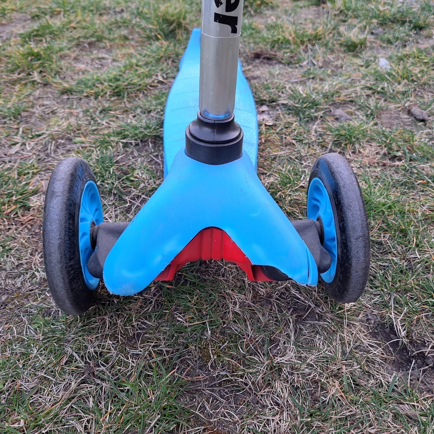 Hulajnoga trójkołowa scooter