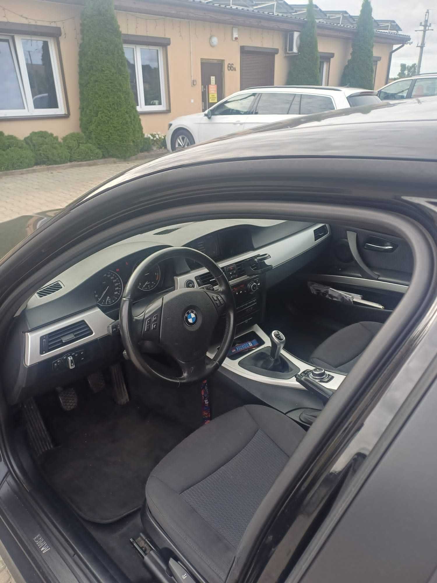 Sprzedam BMW E91 2.0 Diesel 143 KM – 2010 rok