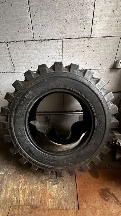 Продам 2 промышленные шины Mitas MPT-04 405/70-24