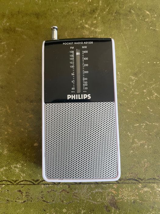 mini radio Philips a pilhas
