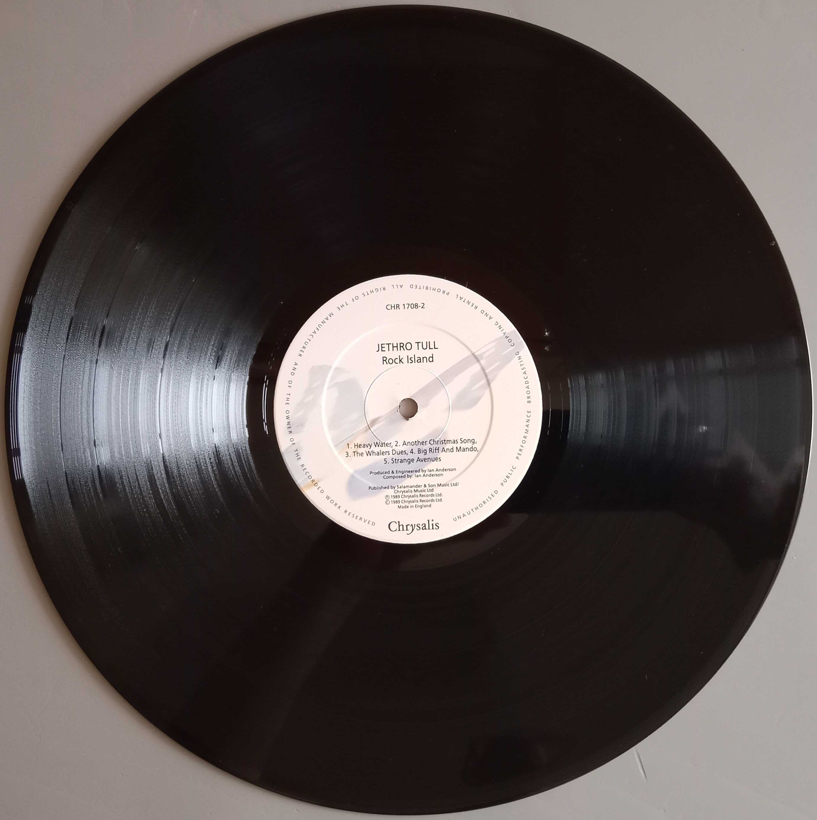 Jethro Tull - - - - - Rock Island - - - - - LP