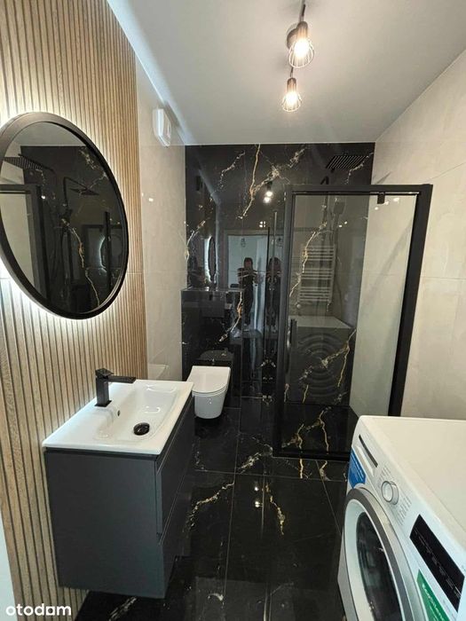 Nowa kawalerka z garażem i komóką w CENTRUM