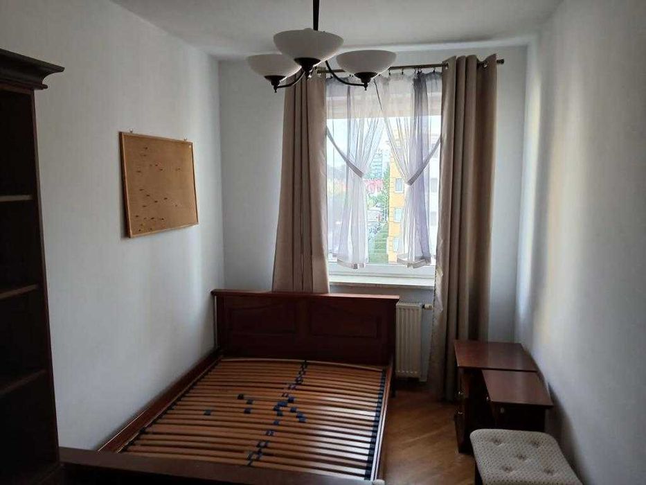 Mieszkanie 70m2 3 pokoje Warszawa Bemowo Metro , parking , plac zabaw.
