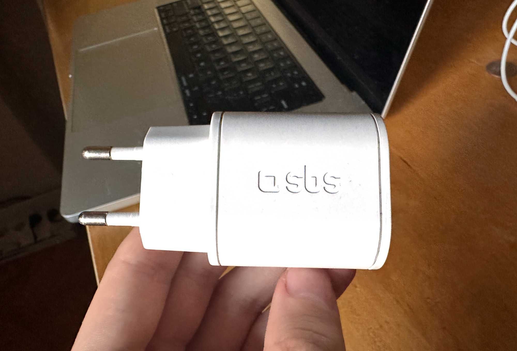 Ładowarka sieciowa SBS 20W USB-C i USB-A – Biała, jak nowa