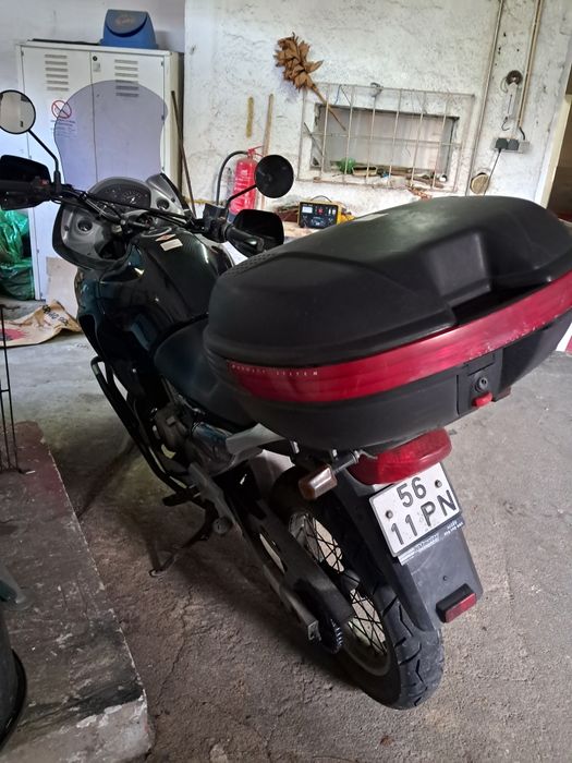 Honda transalp 600 de ano 2000