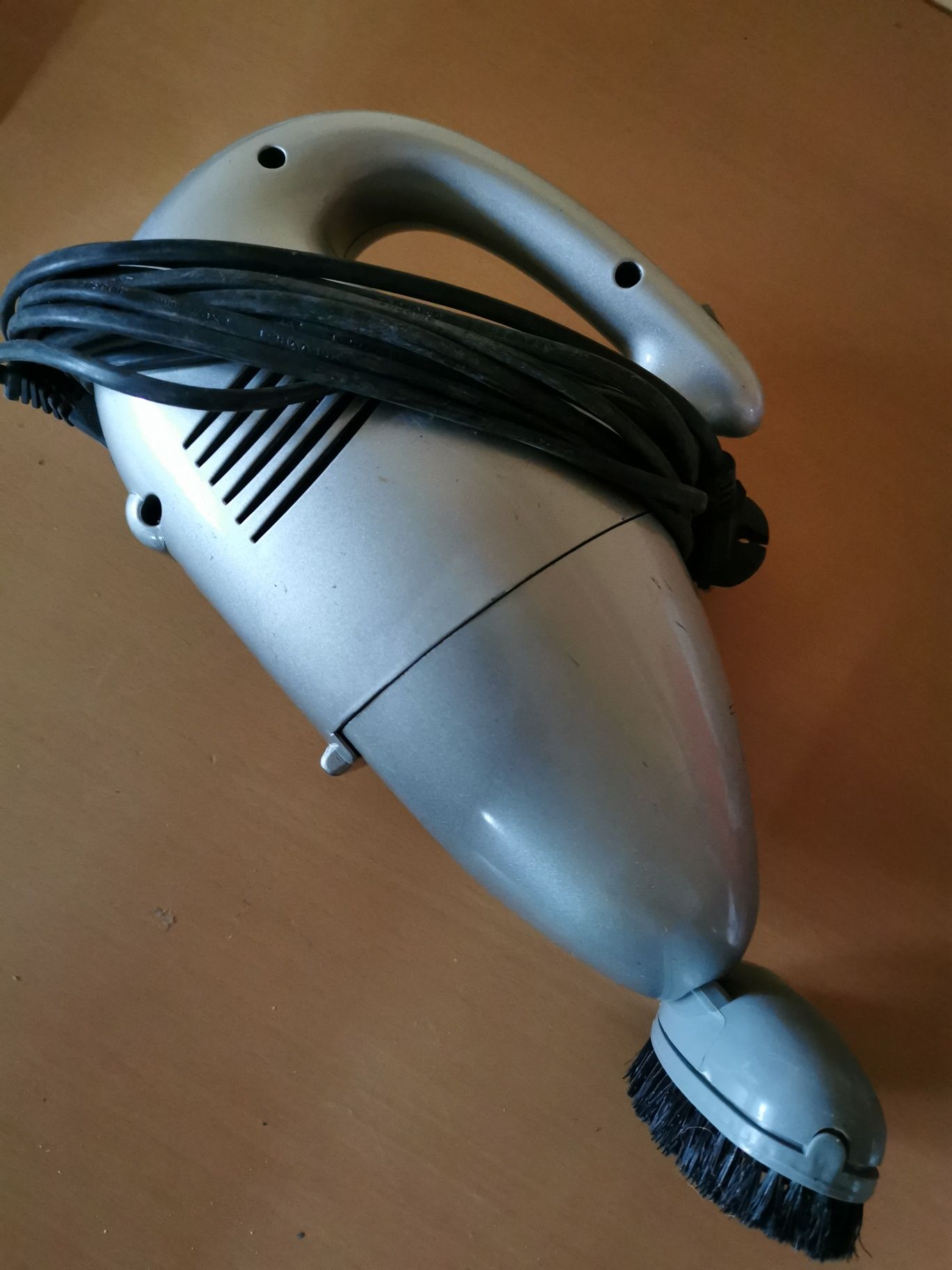 Odkurzacz ręczny Clatronic HS2631 sieciowy
