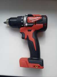 Бесщітковий дриль-шуруповерт Milwaukee M18 2801-20