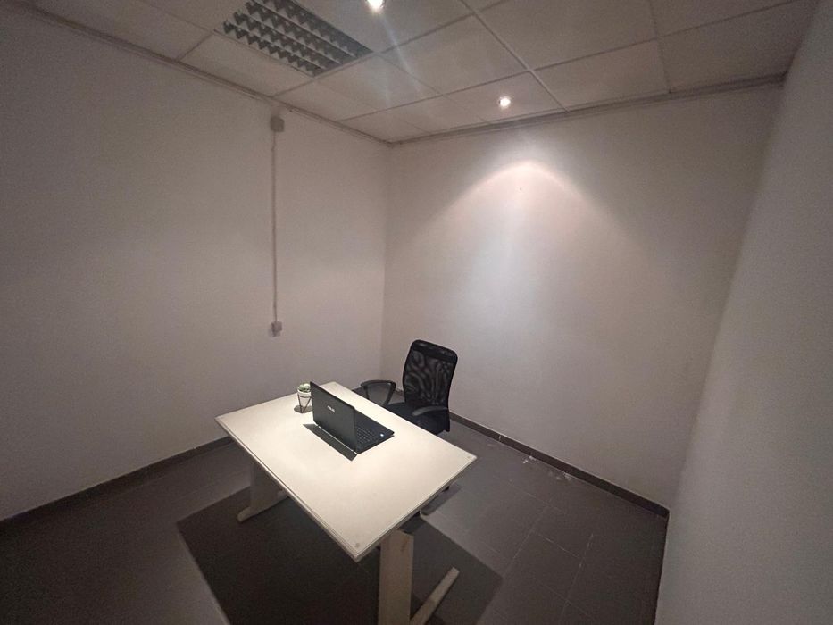 Alugo loja comercial em Albufeira