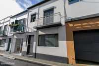 Comprar casa T5 em Ponta Delgada House for sale Azores 5 bedrooms