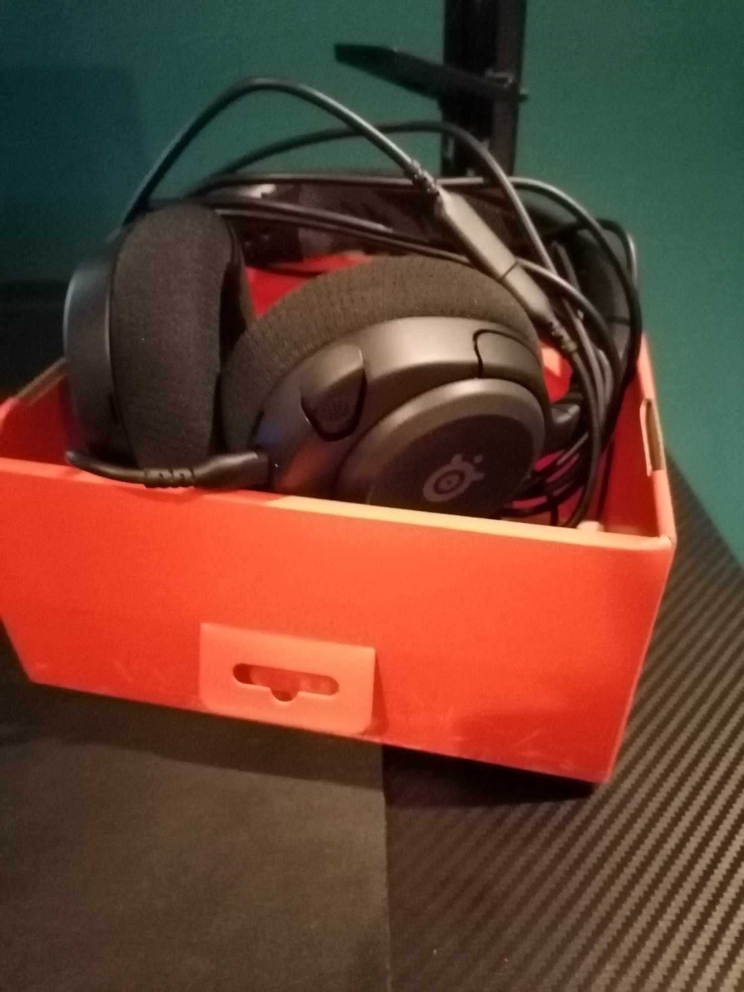 Słuchawki steelseries Arctis Nova 3