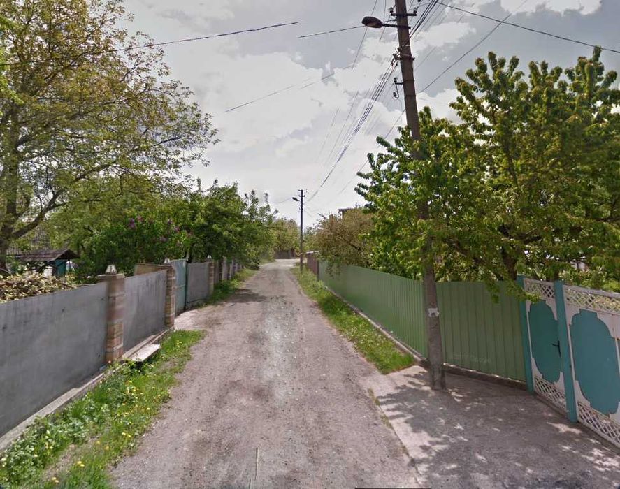 Земельна ділянка 13 соток з будинком у с. Крюківщина. Електрика, вода