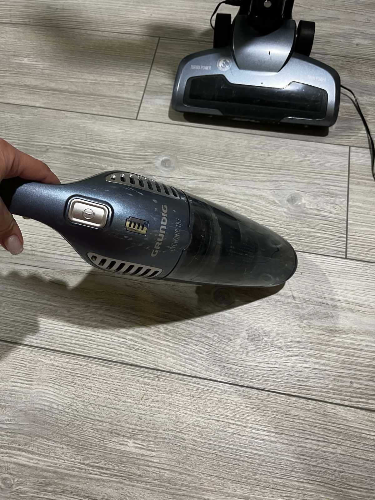 Акумуляторний пилосос 2в1 Grundig cyclonik 21.6v та 18 v. Німеччина.