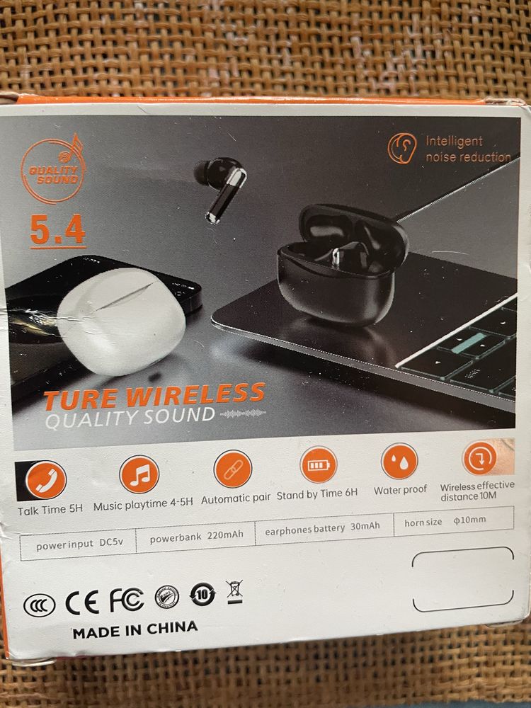 Blutooth 5,4 , AI, tlumaczenia 150 jezykow, dla Androida IOS