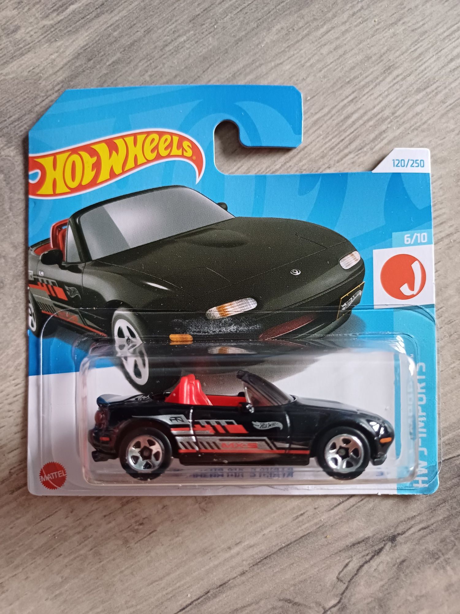 Hot Wheels 91 Mazda MX-5 Miata