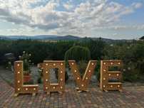 Napis LOVE led 1m pomysł na biznes
