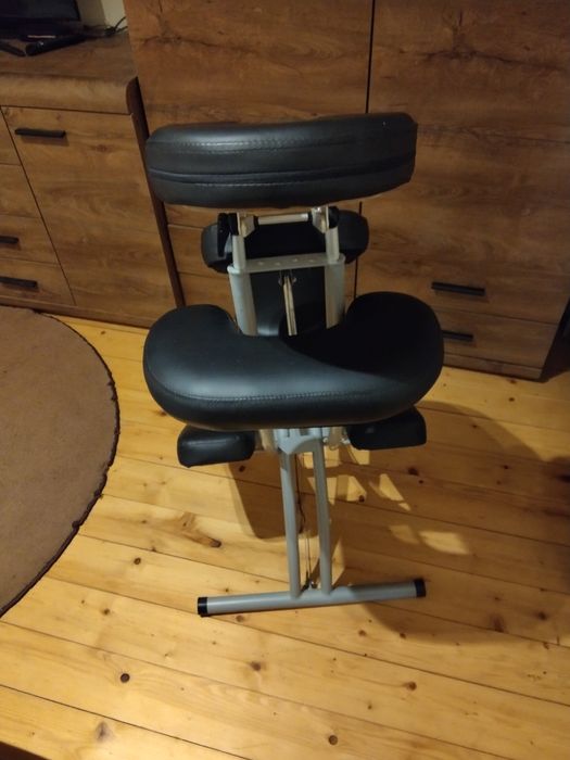 Krzesło do masażu tatuażu