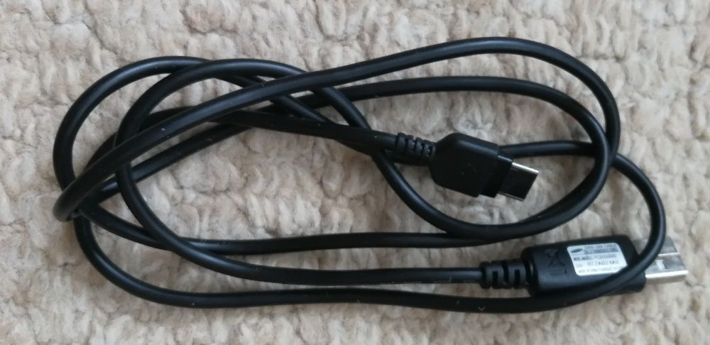 USB-шнур от Samsung D520