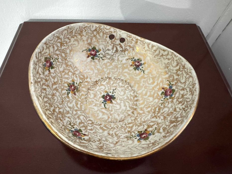 Saboneteira de parede ATHENA | Peça decorativa