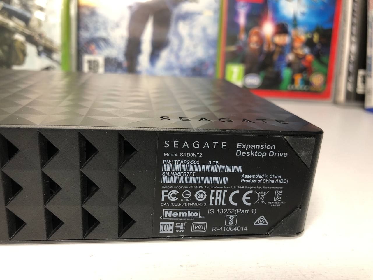 Жорсткий  диск  Seagate на 3 терабайт з кишенею hdd