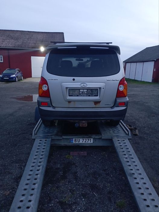 Hyunday Terracan дизель
На повному ходу
Двигун 2.9 дизель
Коробка авто