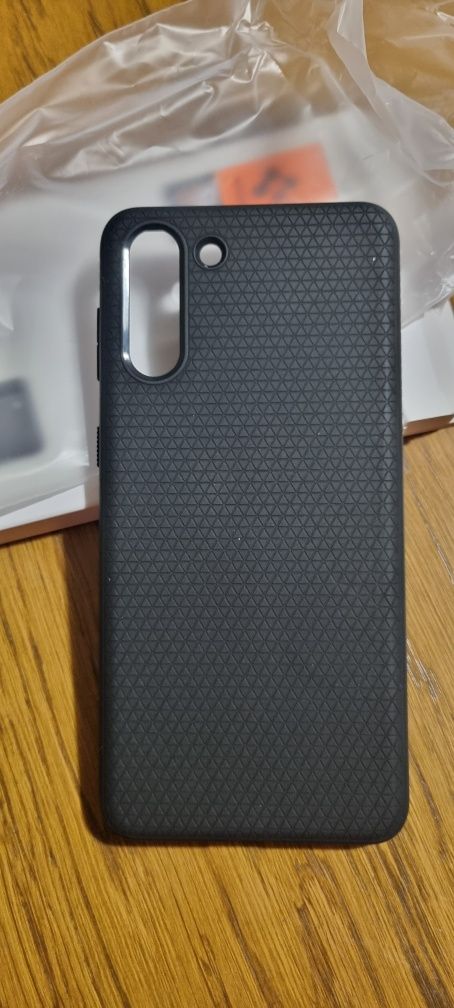 Etui spigen do Samsung S21 plus