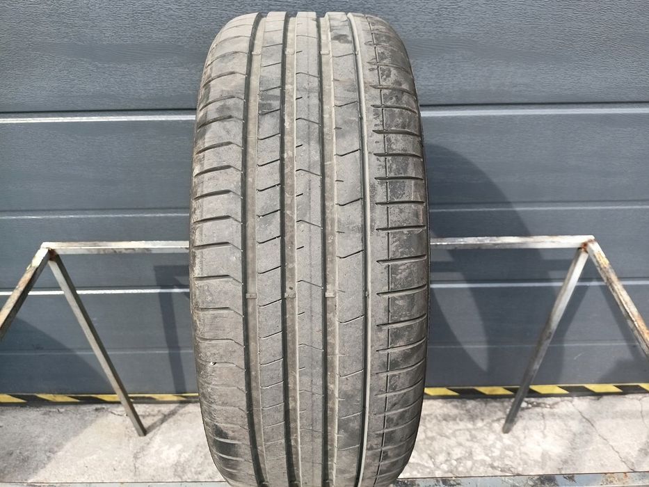 225/40R19 Pirelli P Zero PZ4 XL opona pojedynka lato 7,2mm