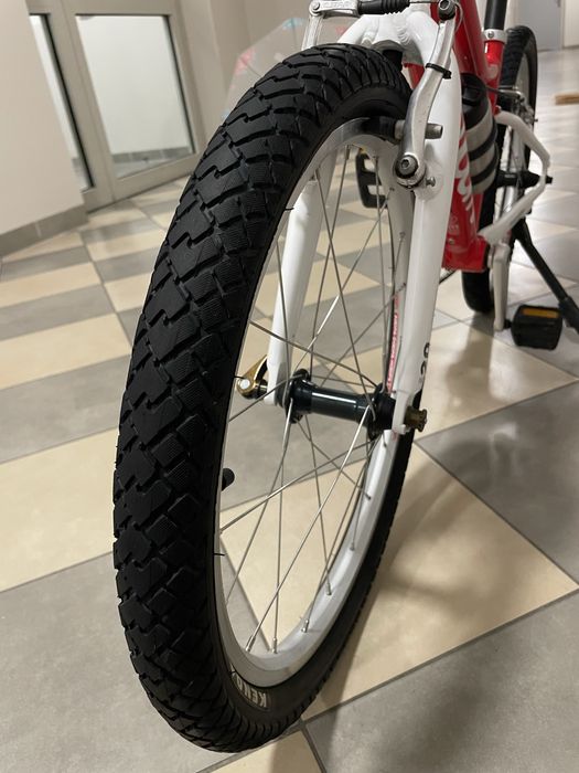 Woom 4 + Extras, stan IDEOLO