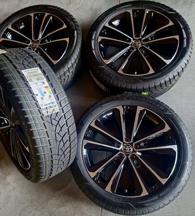 Koła Nowe 20 Toyota BZ4X Sienna 235/50R20 Goodyear 5x114,3 Felgi