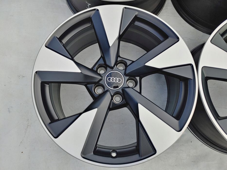 felgi audi sport a4 8w0 b8 b9 a6 4g 4k a3 8v 8y 18 oryginał