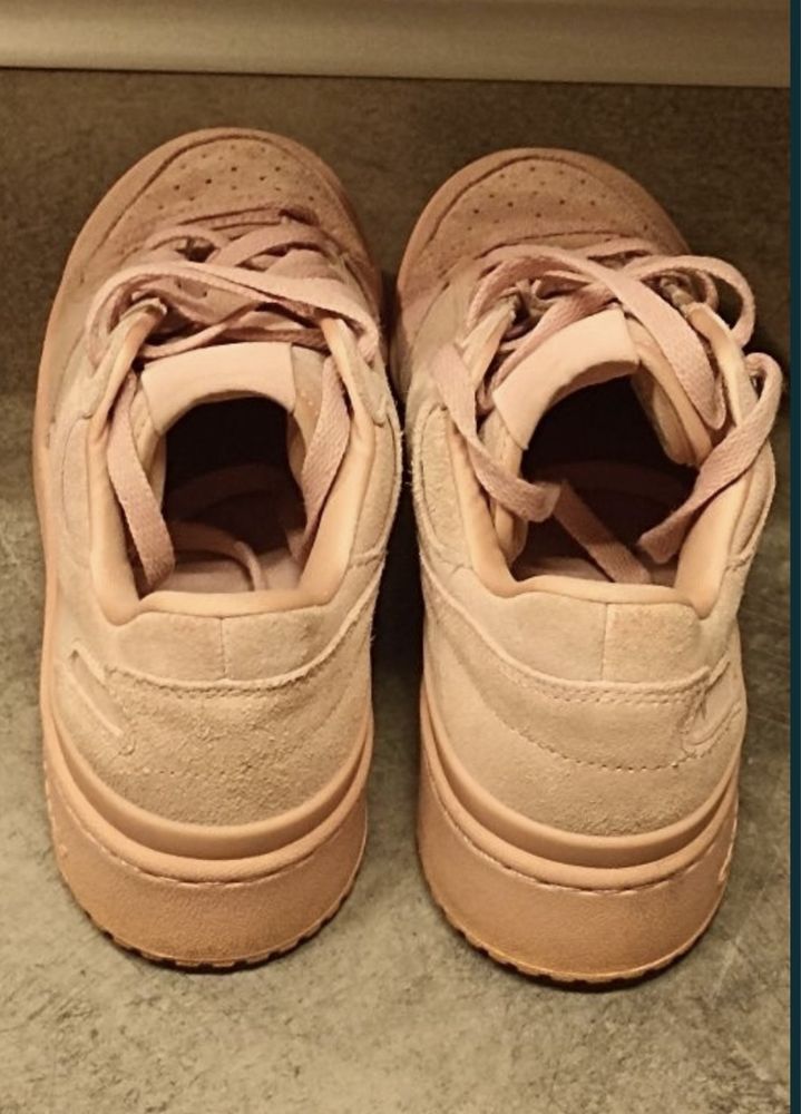 Pudrowy róż adidas forum bold sneakersy 38 2/3