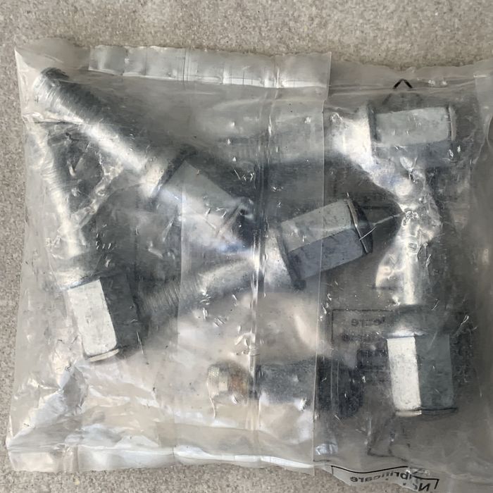 Болти Mercedes w201 w124 w126 R129 AMG 2801.C A1244000470 A1244000770