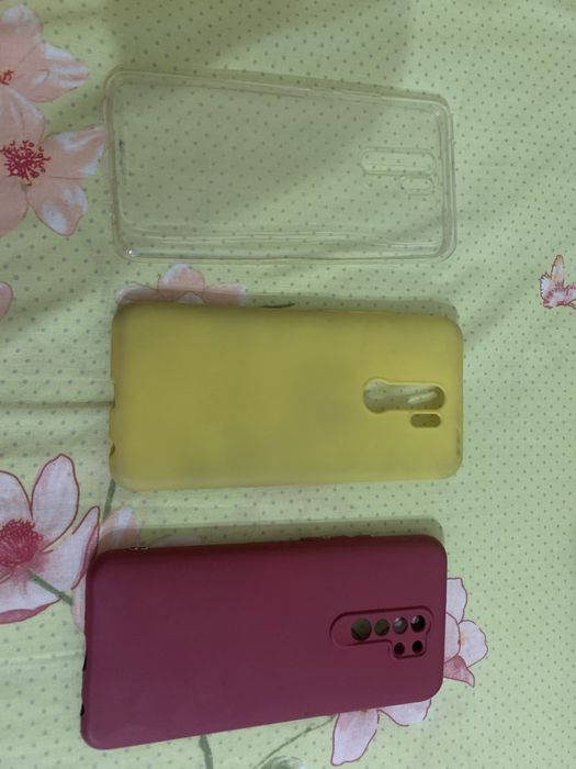 Чехол на телефон