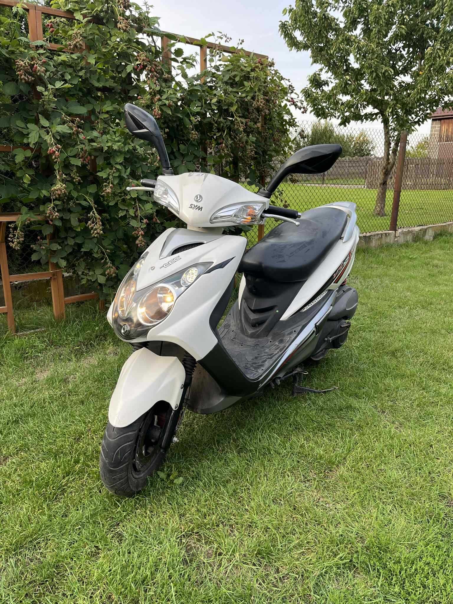 Sprzedam skuter Sym 125 VS