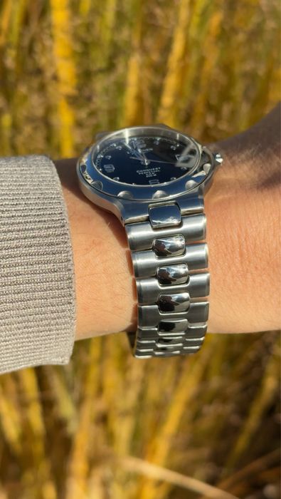 Годинник LONGINES Conquest V.H.P. Perpetual Calendar 35мм