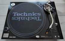 gramofon Technics SL 1210 M5G