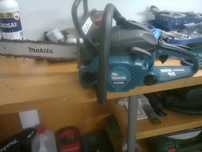 Pila spalinowa Makita EA3200S